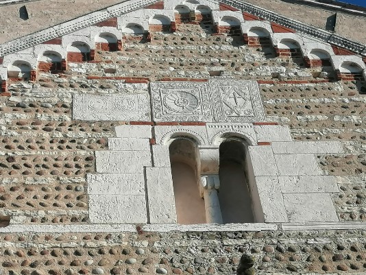 simboli chiesa Cisano