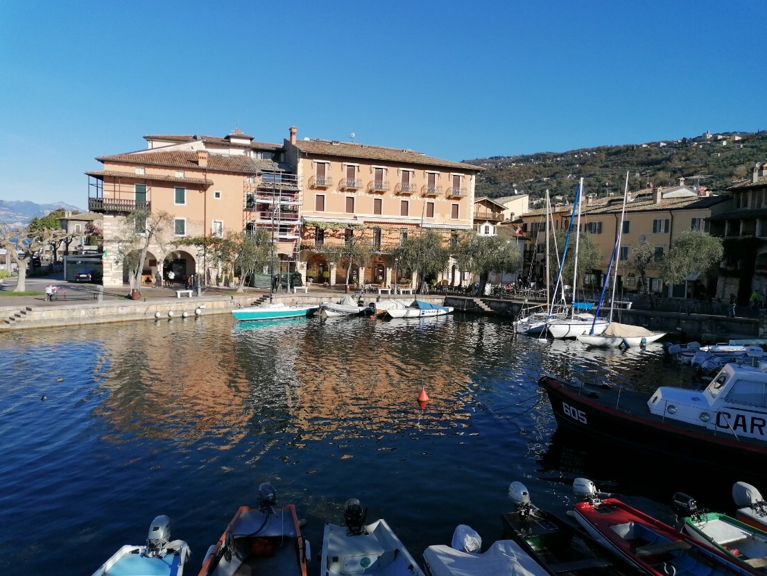 Porticciolo a Torri del Benaco